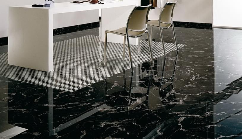 Gravita Cosmic Black 